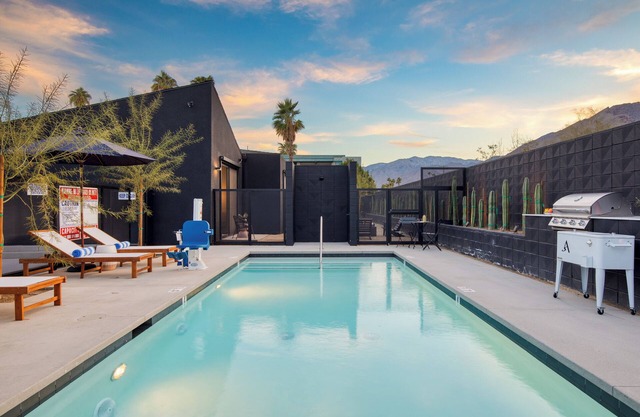 4-Bedroom Suite | Blackhaus Hotel by AvantStay