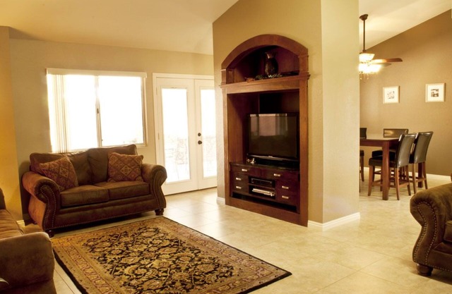 4 bedroom Upscale Mesquite Vacation Home