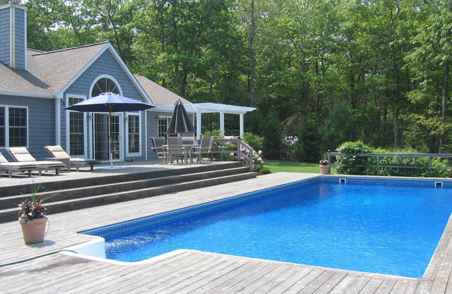 4 BR/6 Bth Post Modern Home on 7 Acre Estate w/Heated Pool & Tennis Court
