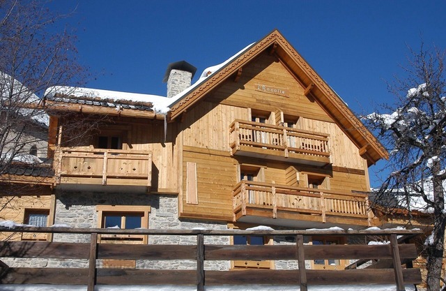 4* L'Ancolie luxury chalet 320 m2 (Spa and Sauna) 250 m from the gondola
