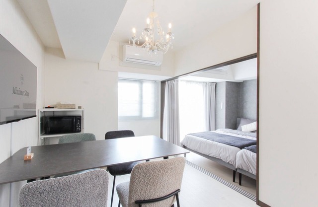 4 min walk from Nagahoribashi Station/Near Shinsaibashi/Max 4 guests/Wi-Fi available/Check-out at 11:00
