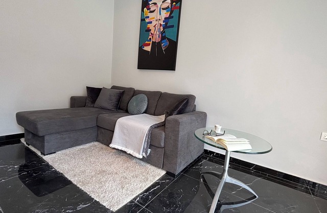 4 minutes by car from the beach new modern apartment in Rhodes town