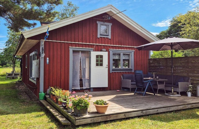 4 person holiday home in FÄRJESTADEN