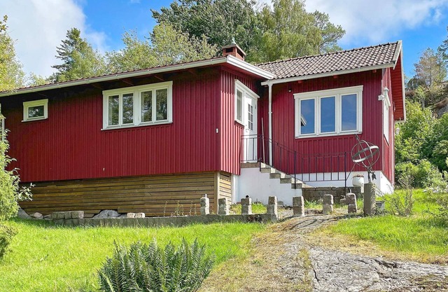 4 person holiday home in UDDEVALLA-By Traum