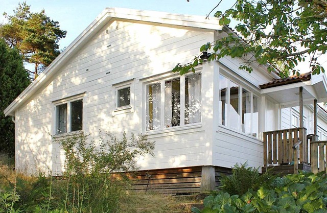 4 person holiday home in UDDEVALLA-By Traum