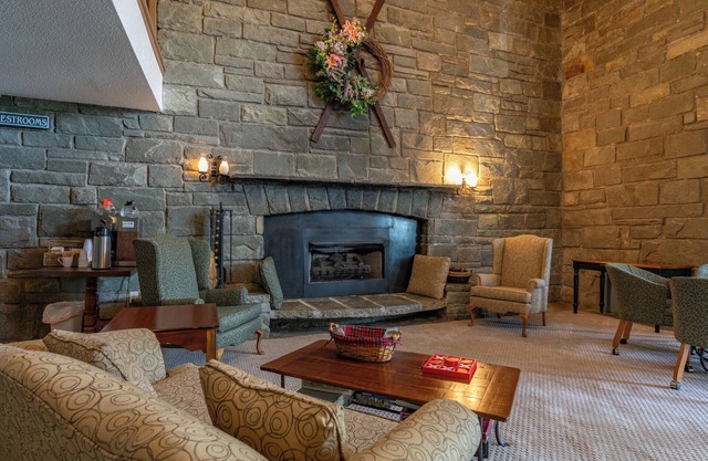 4 Seasons at Beech Mountain