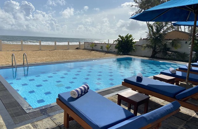 Tropical Beach Hikkaduwa 
