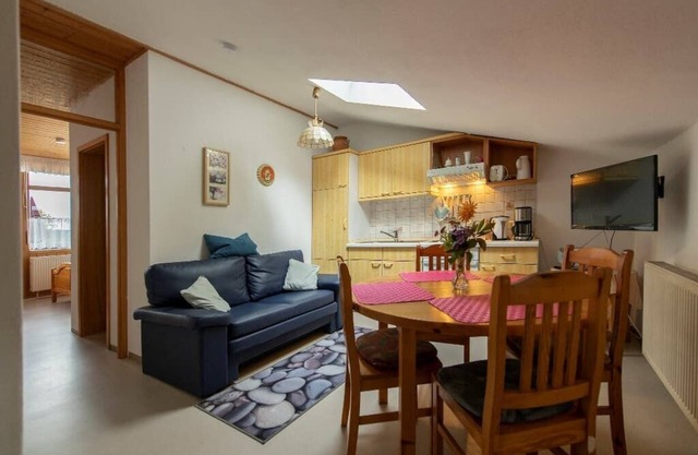 41qm große 2-Zimmerwohnung mit Balkon für 2 bis 3 Personen