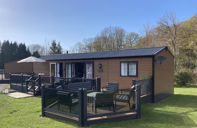 43 THE DERI, pet friendly, country holiday cottage in Llanarth