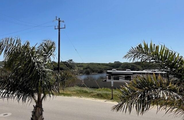 444 Pier Ave #610 Lagoon View and Ocean Breeze!