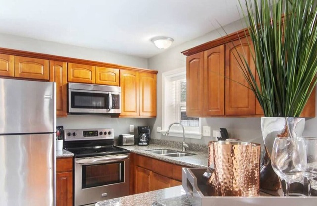 *45% OFF*Only 5 Miles from Bourbon/4BR/Sleeps 12