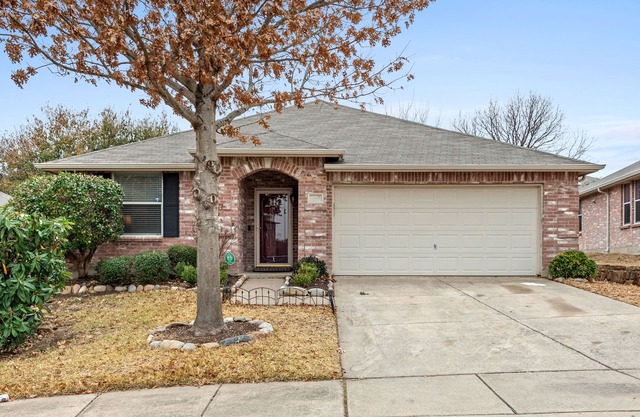 4BD 2BTH Near Cowboys STAR, Soccer Hall of Fame & The National Video game Museum