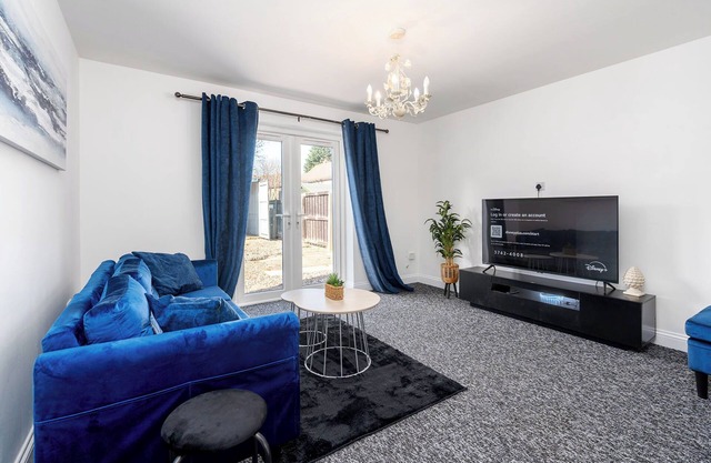 4BDR house/8 guests/Contractor/Work Friendly/Holiday Home