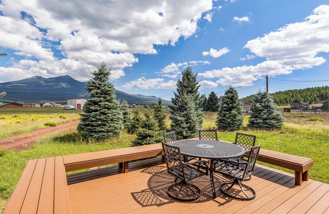 4bdr | Oct. Availability | Enjoy LVT Local Discounts