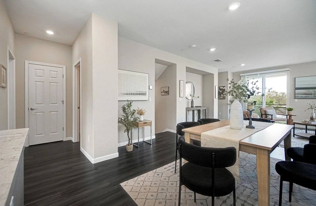 4BR Modern Lux House central to SF, Oakland, Silicon Valley