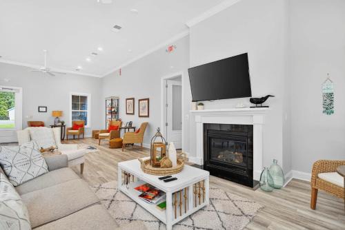 4BR Townhouse with Golf View in Ocean Isle Beach