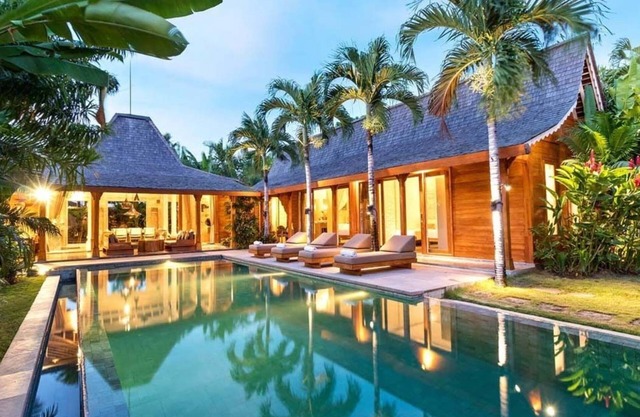4BR VILLA PERFECT ESCAPE FOR BALI HOLIDAY
