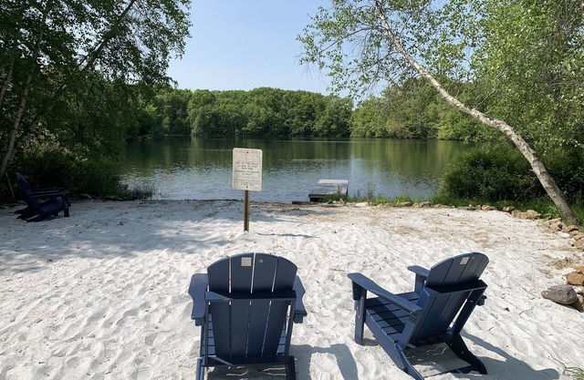 4BR w/Lake Access – Ideal for Displaced, Relocating & Professional Families