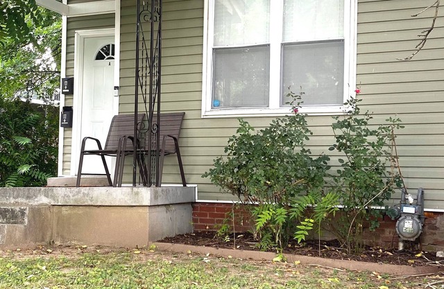 4Mi Downtown, Near Airport & Major Attractions, The Green House Unit B