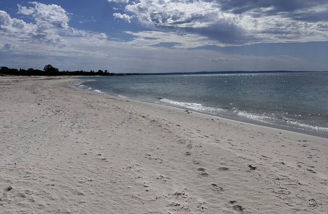 4x2 Family Home,100m from the stunning Geographe Bay in Australia's SW