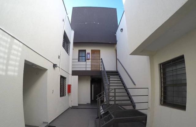 5 - 2 Bedroom Apartment, Garage, Mendoza Argentina