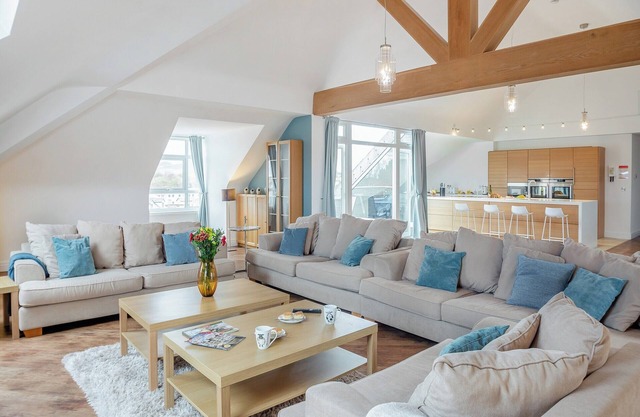 5 bedroom accommodation in Morfa Nefyn