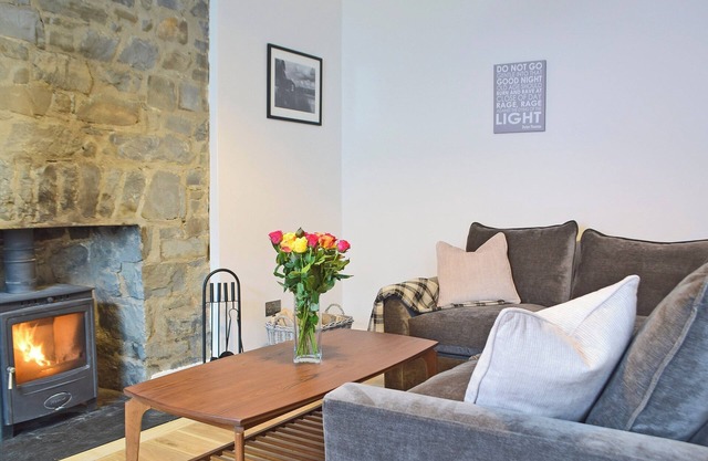 5 bedroom accommodation in New Quay