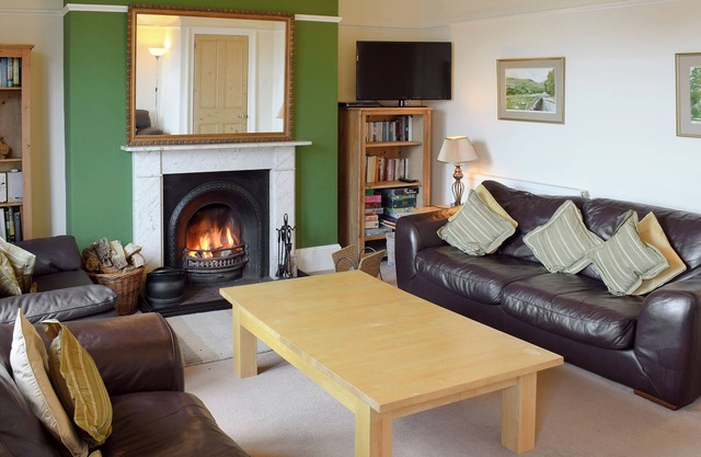 5 bedroom accommodation in Whitby