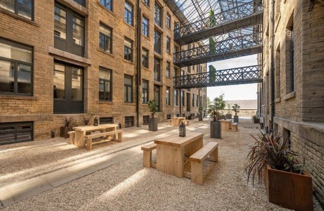 5-Bedroom Luxury Duplex Penthouse