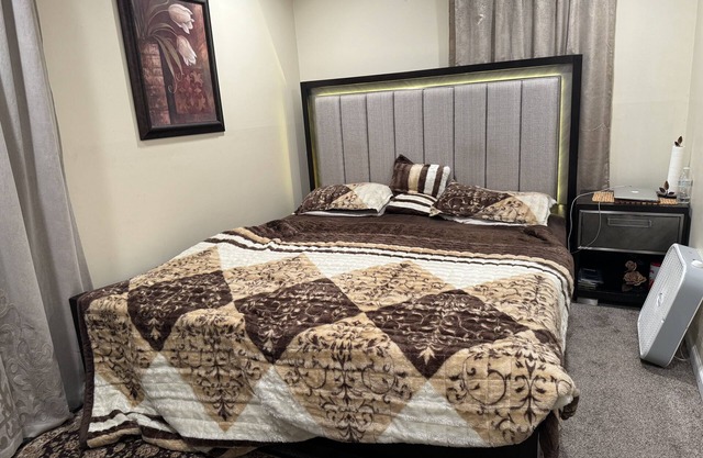 5-bedroom motel in Keansburg including all facilities
