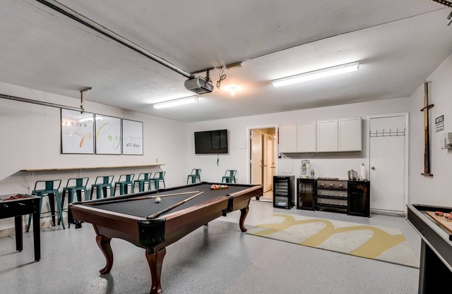5 Bedroom Pool & Spa Handicap Accessible