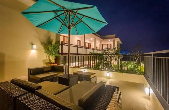 5 Bedroom Villa in the heart of Seminyak/Legian