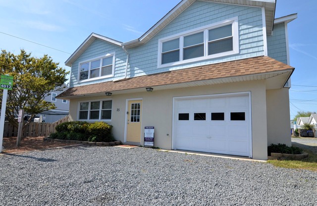 5 BR OCEAN BLOCK BEAUTY IN DEWEY BEACH