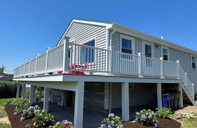 5 Minute Walk to Top RI Beach - Huge Deck - Amazing Location - 4 Bedroom