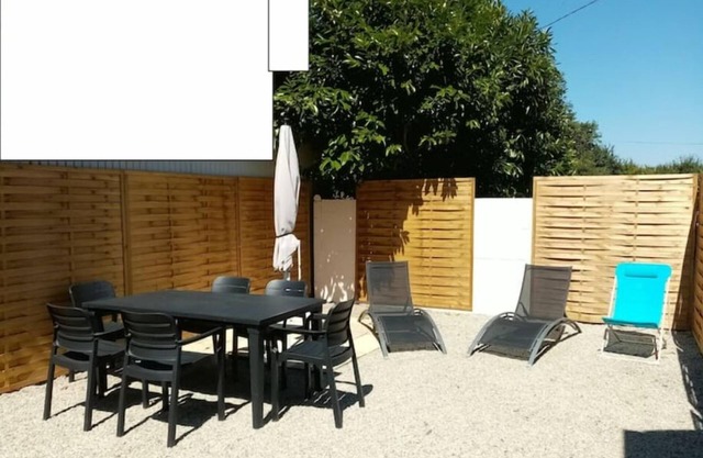 5 mn de Portbail, Maison 10p