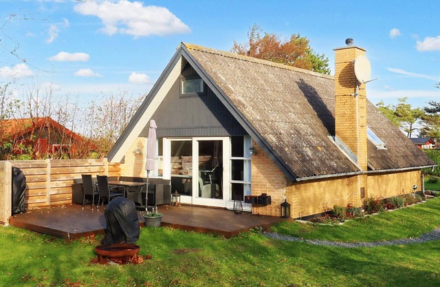 5 person holiday home in Nakskov-By Traum
