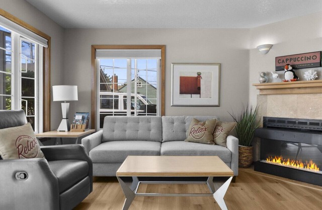 5 Puffins Place: Walk to Beach | Coastal Charm | Dog-Friendly