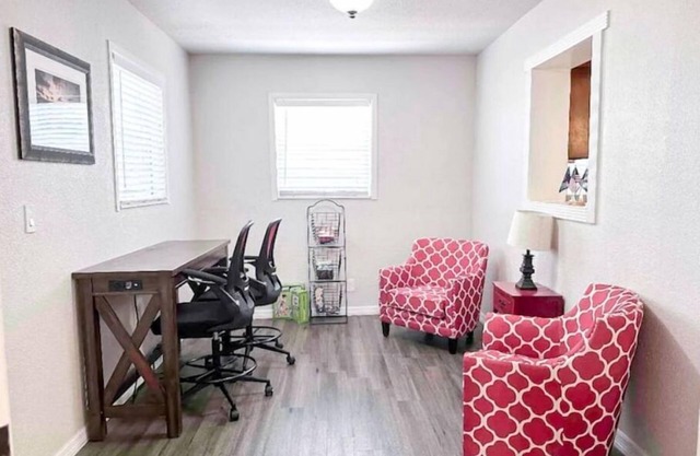 5 Rooms Great Location Red Haven Retreat