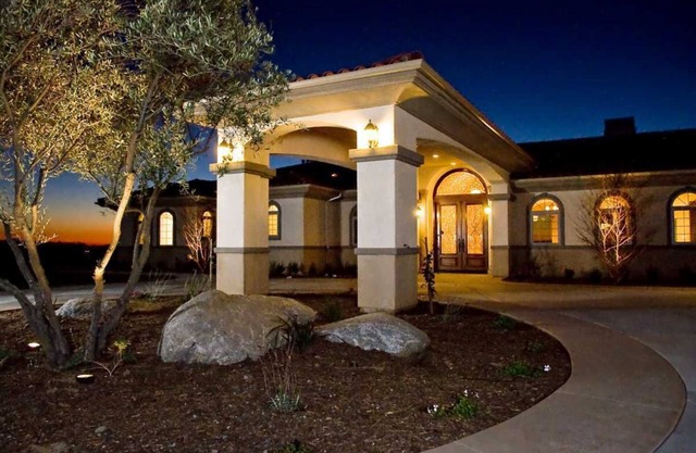 5-STAR Luxury Private Estate w/Panoramic Views of Temecula Wine Country