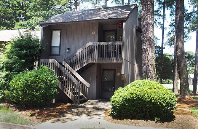 5 STAR. Perfect Location Across from Cradle & PCC Clubhouse