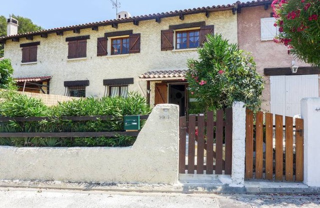 50 m² Resort ∙ 2 bedrooms ∙ 6 guests