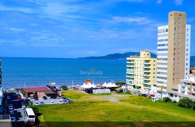 503B - Sensational! Sea view with 3 bedrooms and 2 garages