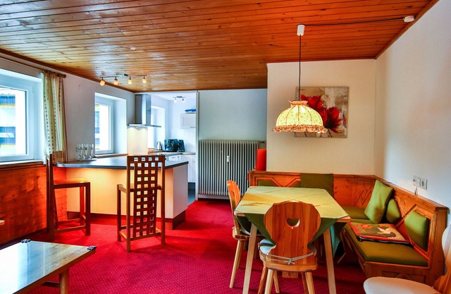 5301 Dagmar im Alpenhaus Montafon