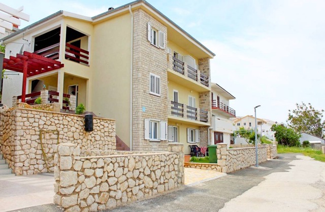 Apartments Marija Pag 