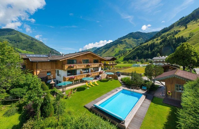 56 m² Apartment ∙ 2 bedrooms ∙ 4 guests