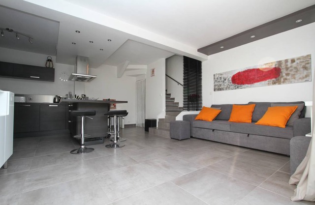 56 m² House ∙ 2 bedrooms ∙ 6 guests