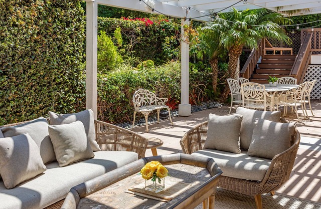 5BR/4 BA Malibu Ocean View Surfer Home, Rent by Month!