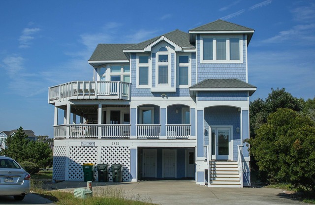 5BR Dog Friendly | Private Pool | Hot Tub | W/D