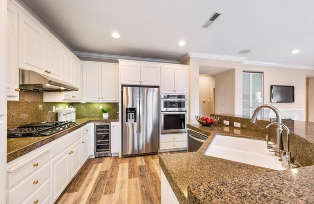 5BR Home Modern & Spacious for Business & Family