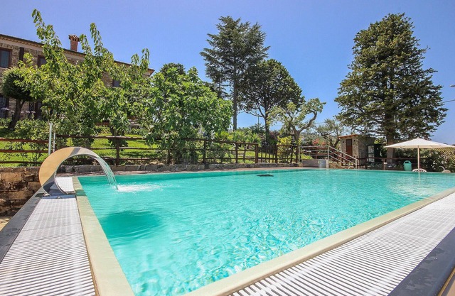 6 bedroom beautiful home in Perdifumo